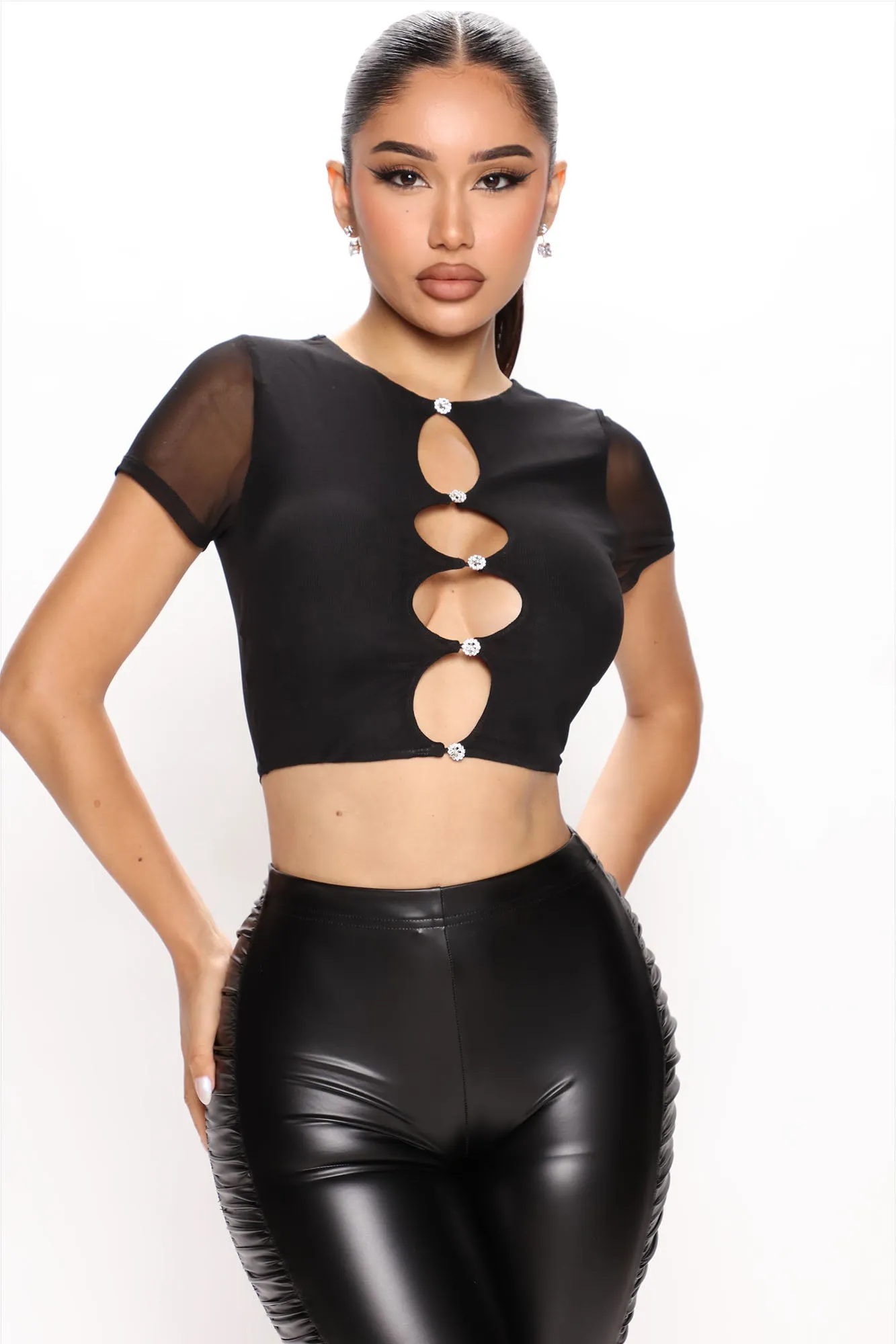 Act Cool Mesh Cut out Top - Black