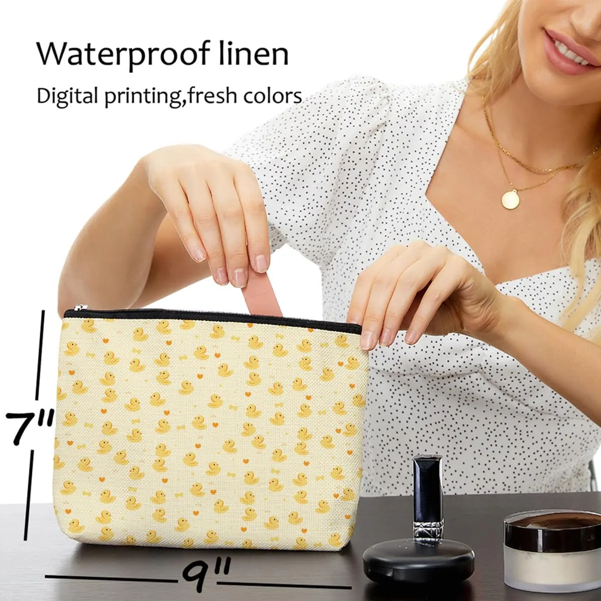 Cute Duck Makeup Bag Duck Lover Gifts for Girls Animal Lovers Duck Owner Women Sister Mother Duck Theme Travel Accessories Bag Mothers Day Christmas Birthday Gift Ideas Friendship Appreciate Gifts
