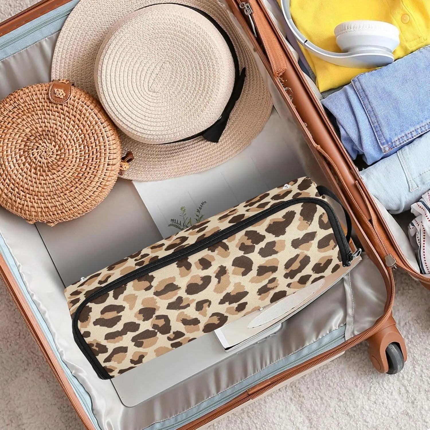 Hair Tools Travel Bag with Heat Resistant Mat 2-in-1 Hot Tools Travel Bag Organizer Flat Curling Iron Travel Case for Straightener Leopard Print Brown