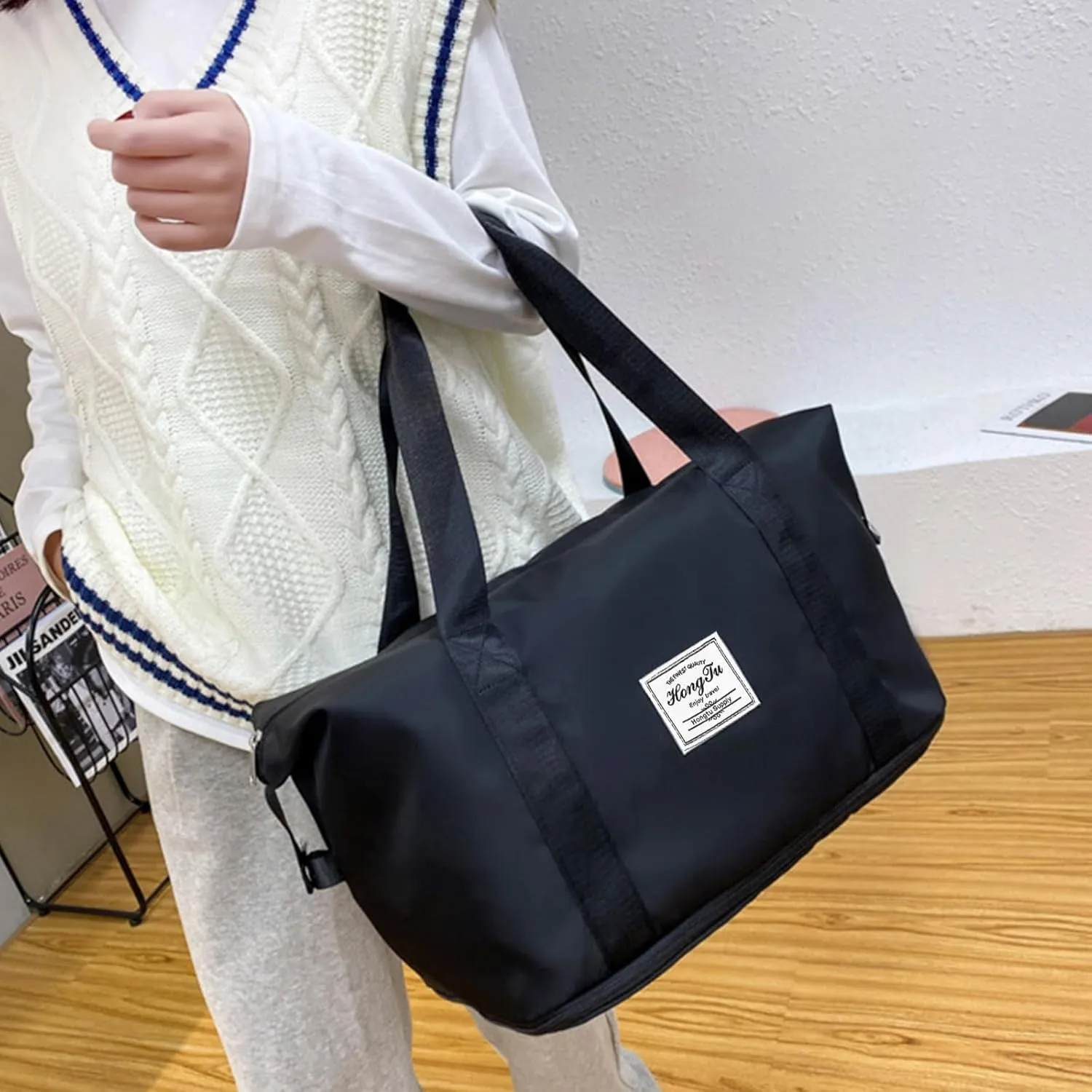 INVODA Travel Duffel Bag For Women and Men Waterproof Expandable Weekender Overnight Carry On Tote Bag Dry Wet Separation Swim Sports Gym Bag (Black)