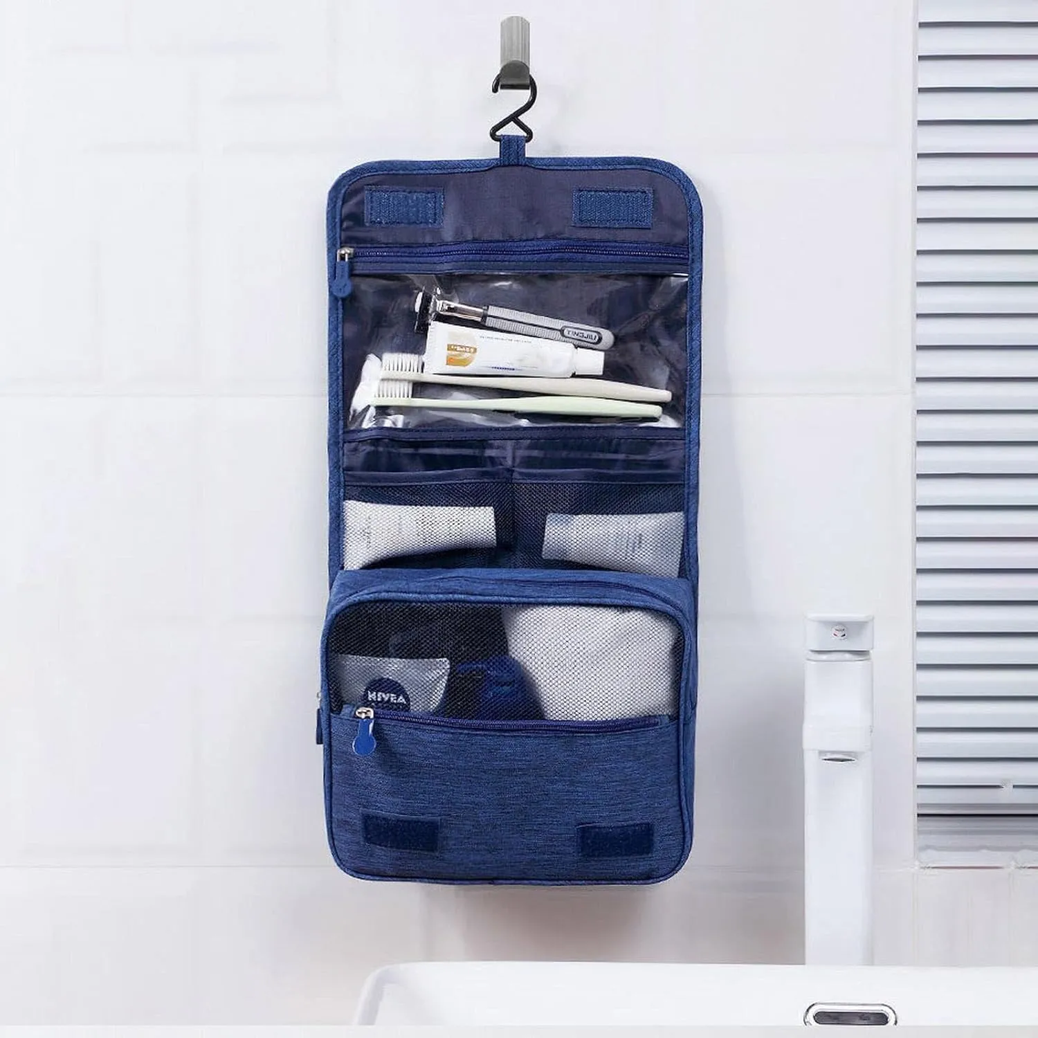 Jewelry Hooks for Hanging Travel Toiletries Bag Men's Business Trip Dry and Wet Separation Portable Toiletries Kit