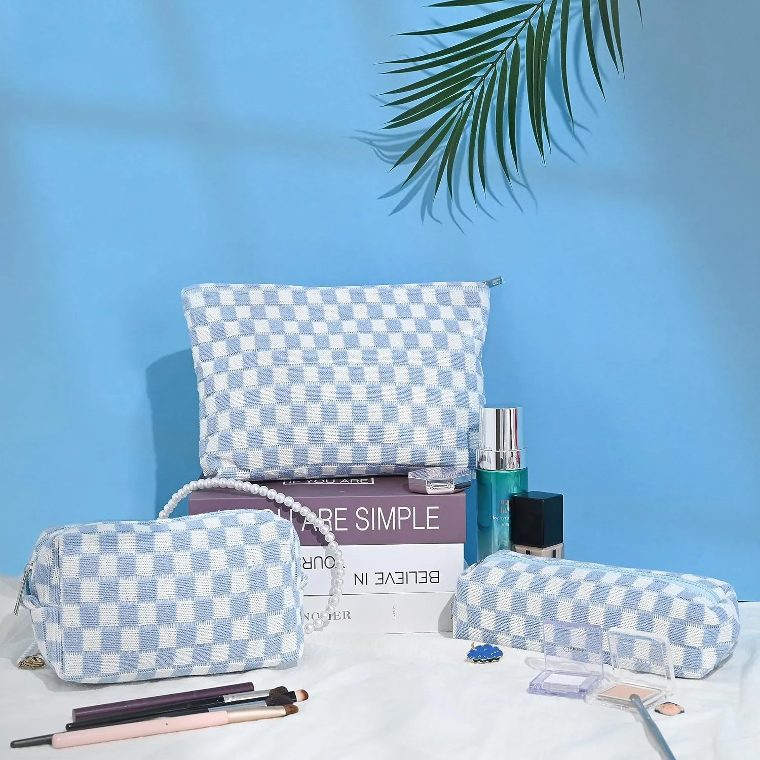 Large Capacity Makeup Bag Set Blue Checkered Makeup Bags 3 Pieces Canvas Travel Makeup Bag Organizer Travel Toiletry Bag Storage Bag for Women