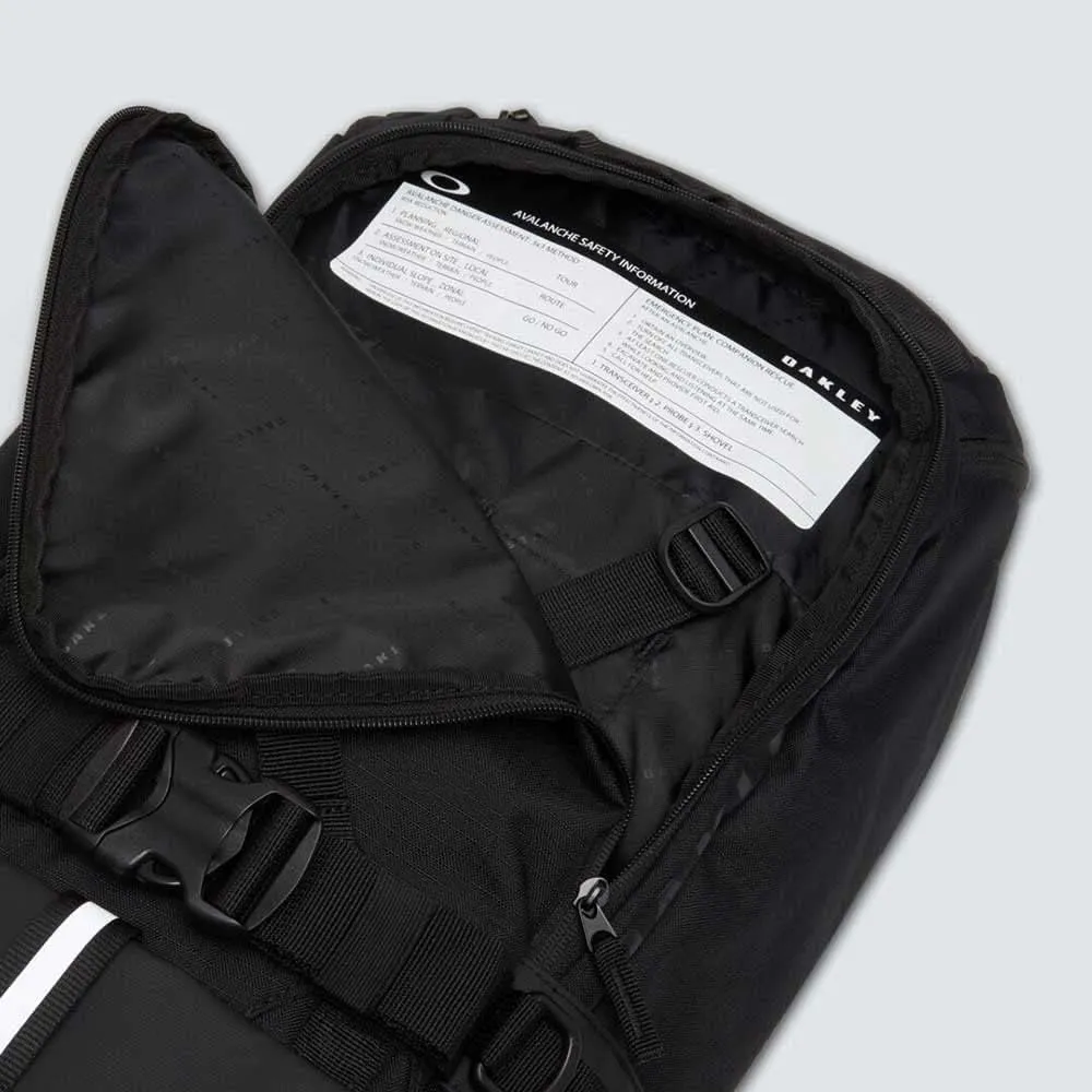Oakley Peak RC 25L Backpack, Blackout