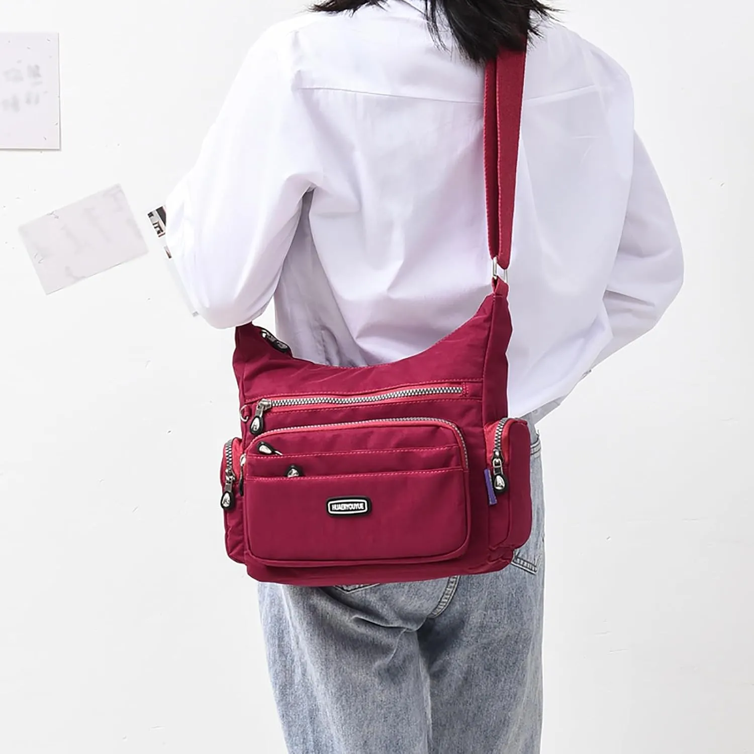 Small Crossbody Bag for Women Chest Bags Daypack Crossbody for Travel Sport Running Hiking Water Proof Bag(One Size)