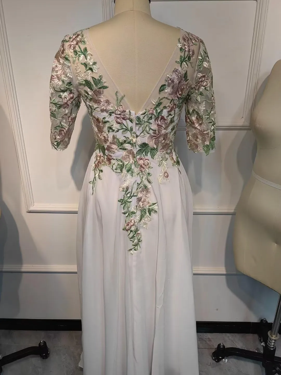 Tea Length Mother of The Bride Dresses Embroidery Chiffon Appliques Half Sleeves Formal Evening Dress A Line