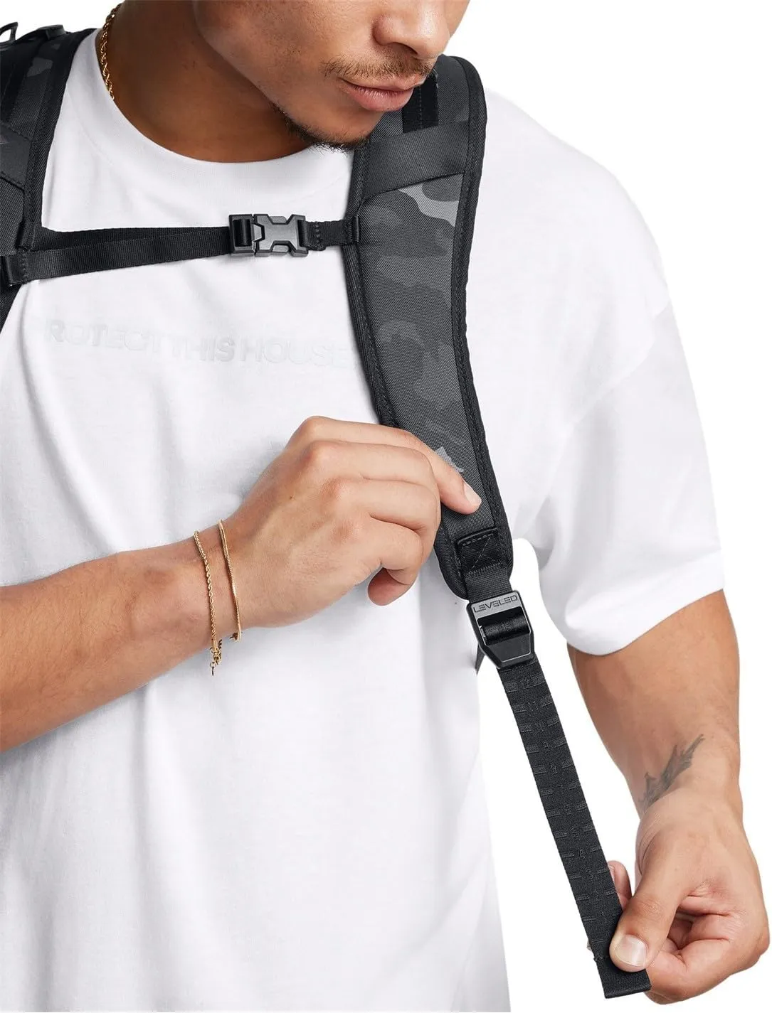 Under Armour Hustle 6.0 Pro Backpack, Black/Black/Castlerock, One Size Fits Most
