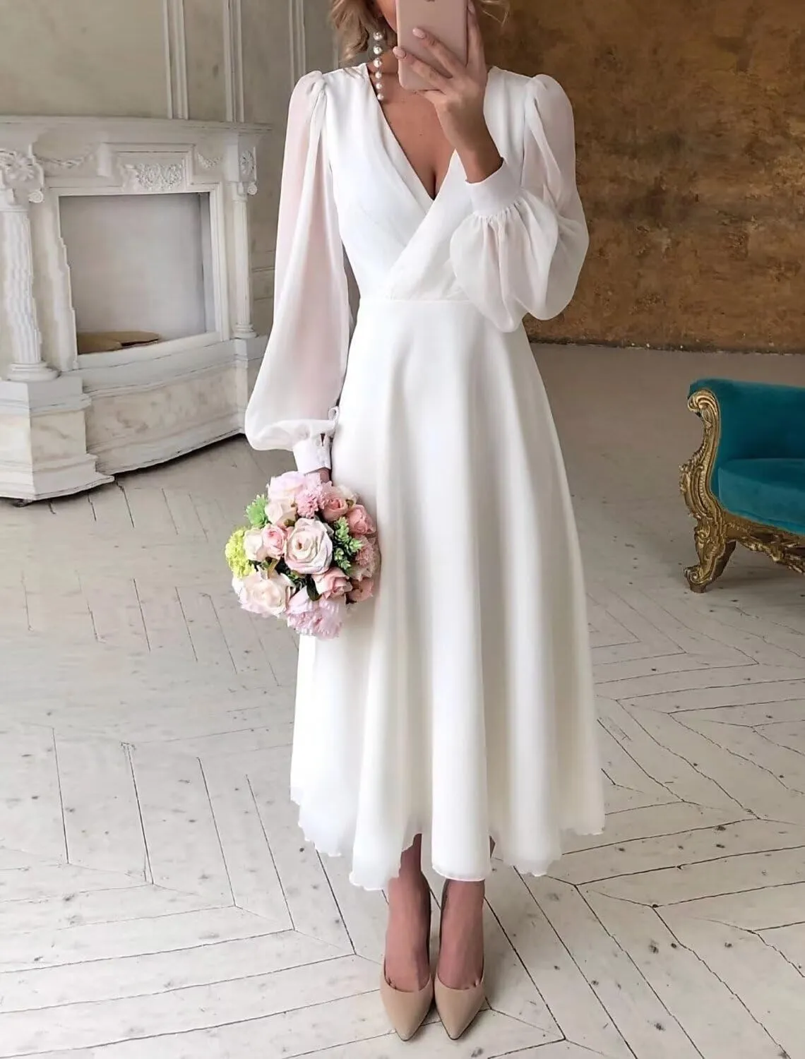 Women's Long Sleeve Wedding Dresses Chiffon V Neck Tea Length Bridal Gown for Brides