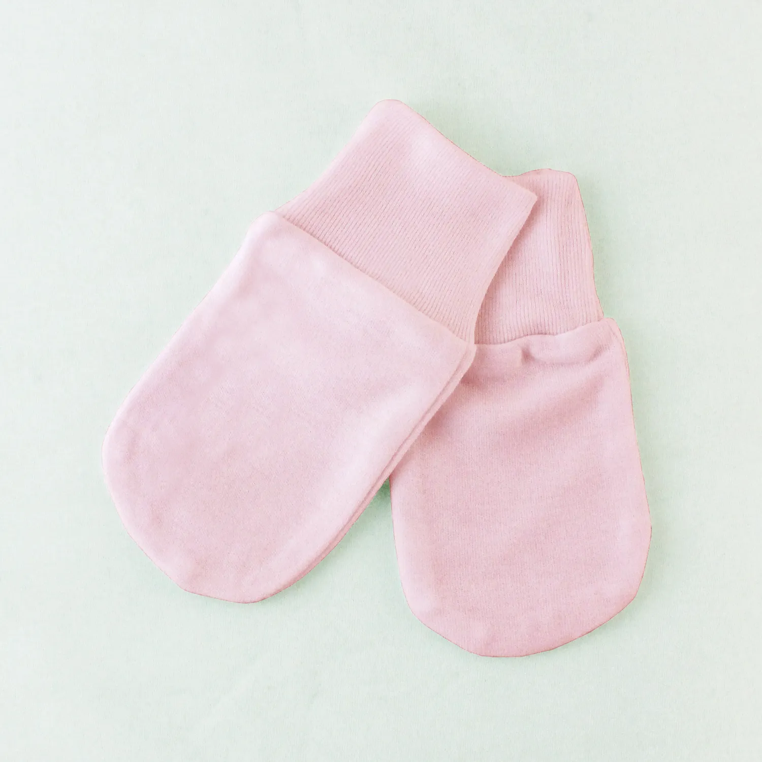 Zeronto Baby Girl Gift Basket - Beautiful Pink Flamingo